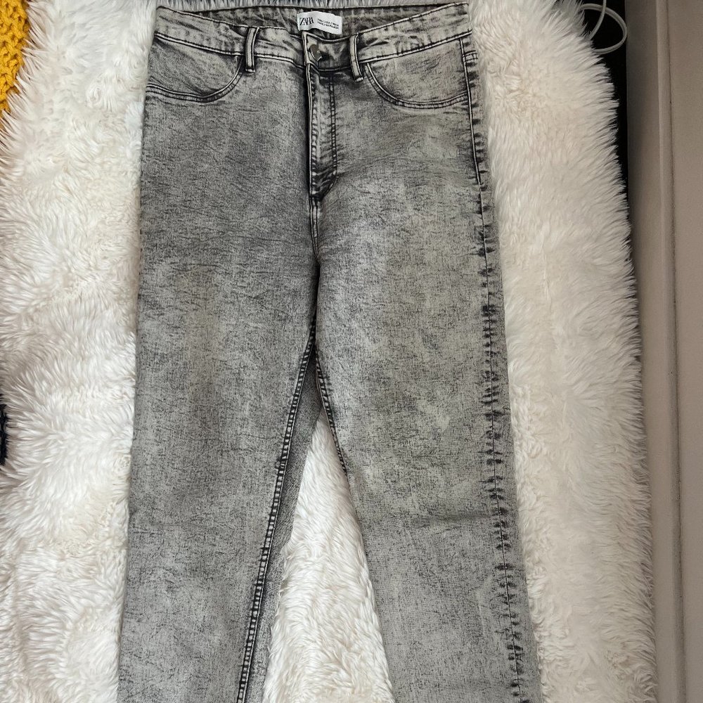 Zara jeans